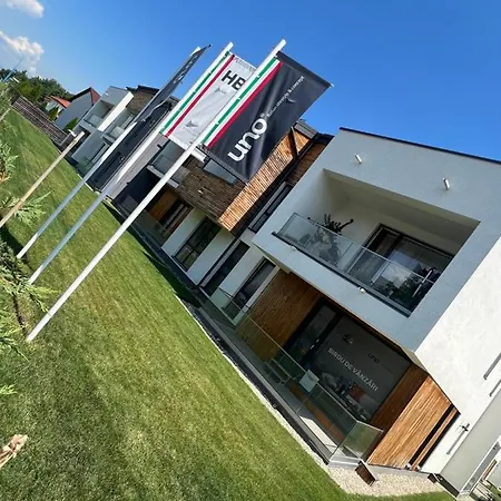 Apartment Prestige Complex Uno